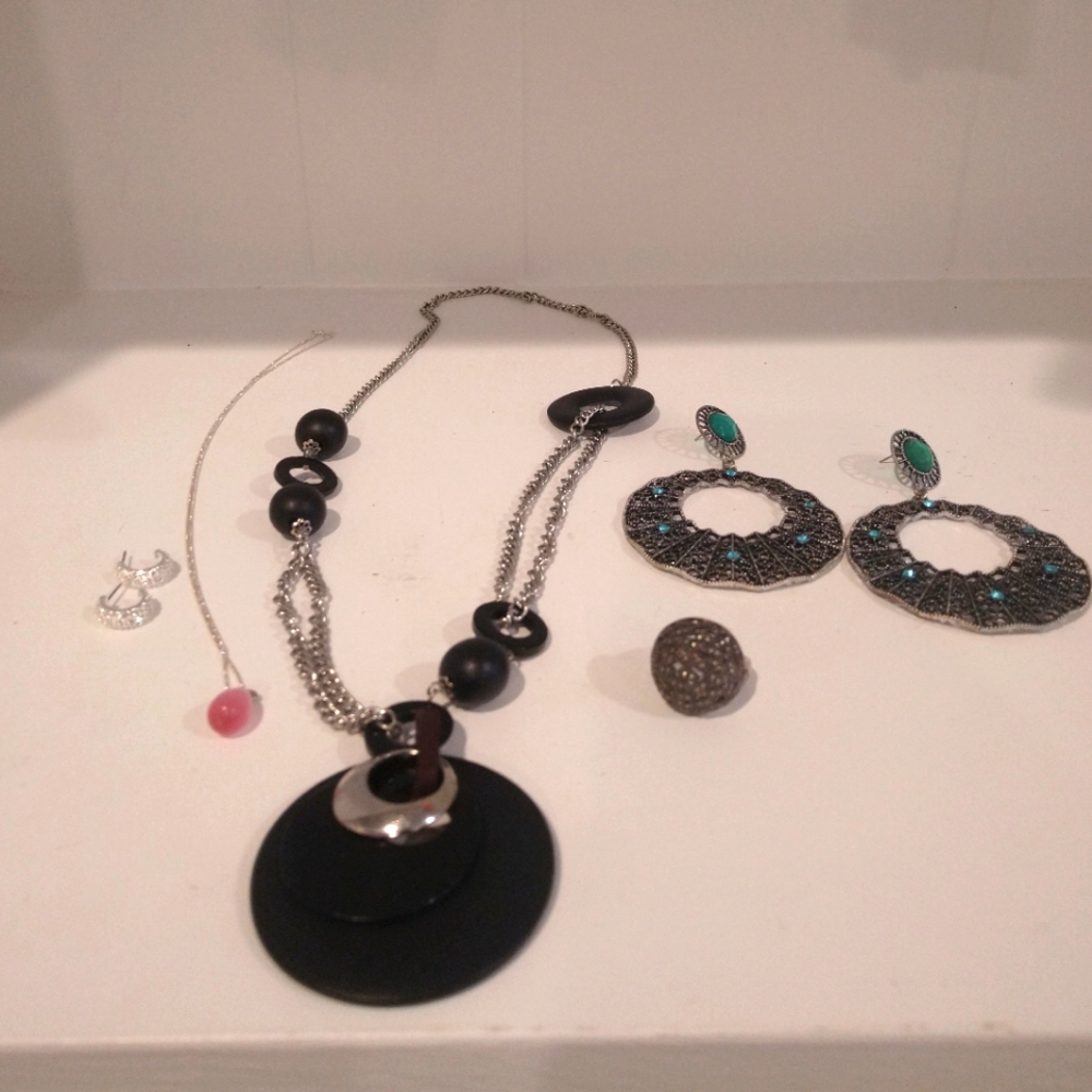 Fashion jewelry pieces
